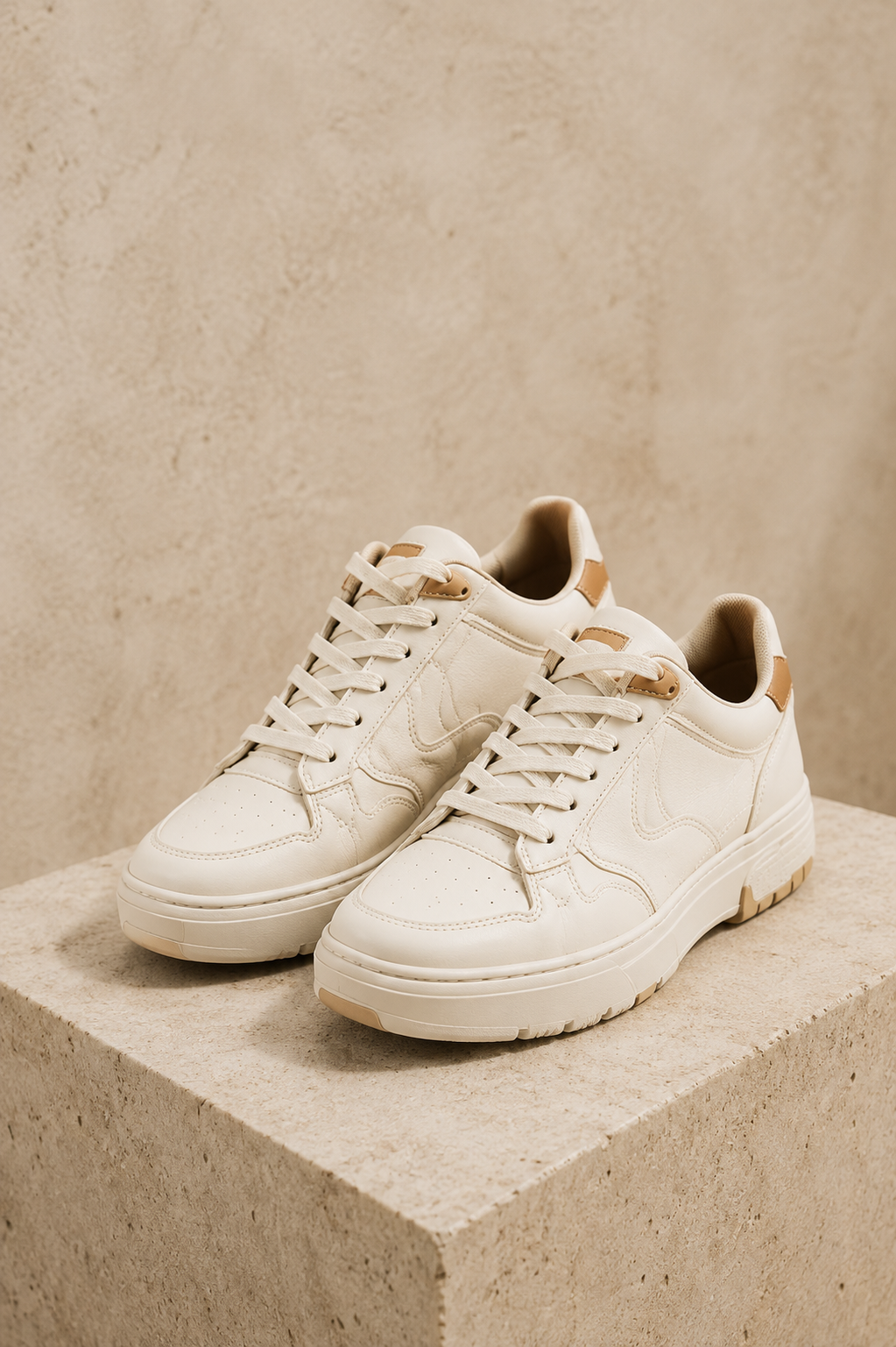FOOTWEAR
