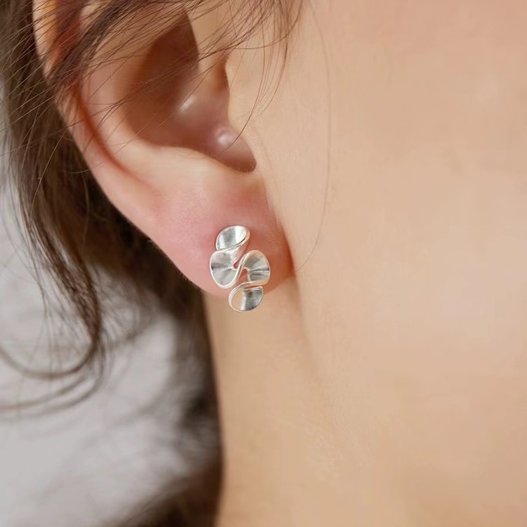 Geometric Flower Stud Earrings for Women – Silver Needle Fashion Jewelry